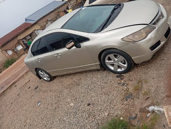 A picture of AWOOF AWOOF AWOOF Honda Civic 06 09035834251