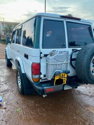 A picture of Land Cruiser Hard Top