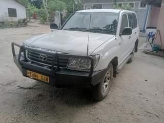 A picture of Land cruise for sell