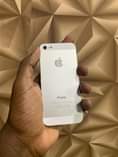 A picture of Iphone 5 32gb