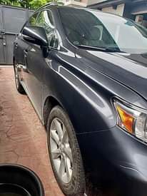A picture of DISTRESS SALES 2010 Direct foreign used Rx350 Accident free basic