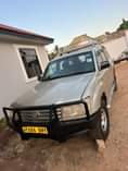 A picture of Land cruiser inauzwa milioni 12