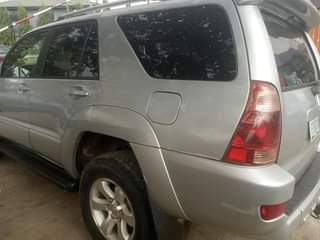 A picture of Toyota 4 runner
