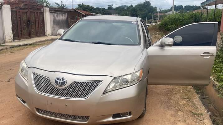 A picture of Toyota Muscle for sale in Ado