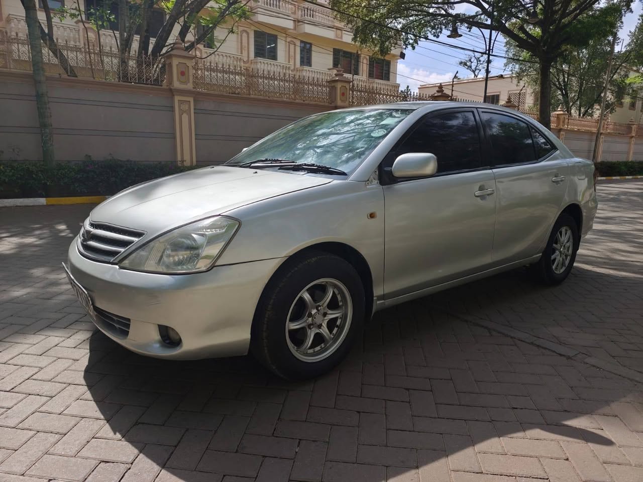 used toyota allion