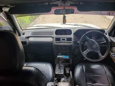 used mitsubishi pajero