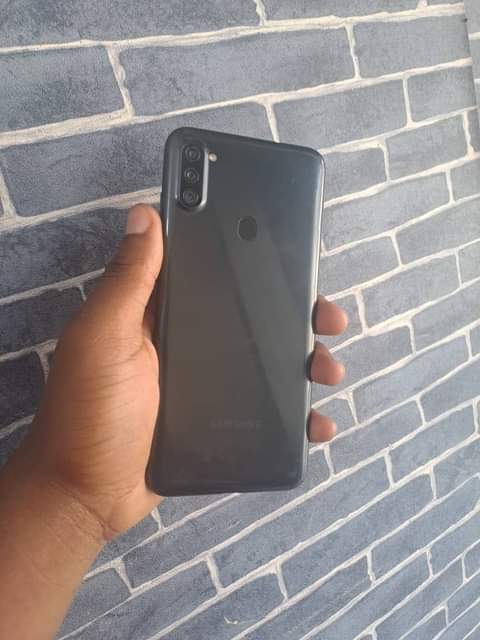 A picture of SAMSUNG A11