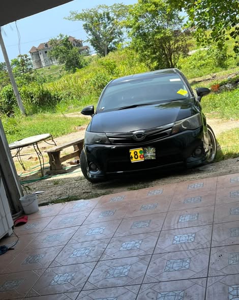 toyota fielder