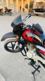A picture of WAHI MAPEMA BIASHARA YA MOTO HII PIGA SIMU 0685226087
