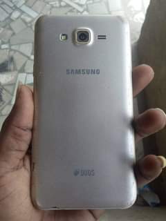 A picture of Samsung j7 neo