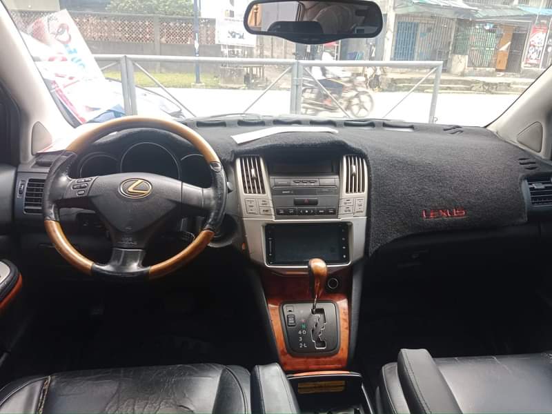 A picture of LEXUS RX330 BUY AND DRIVE LOCATION IS PORT HARCOURT PRICE