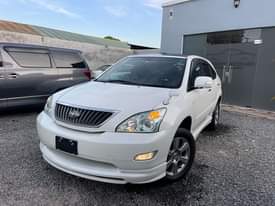 A picture of TOYOTA HARRIER