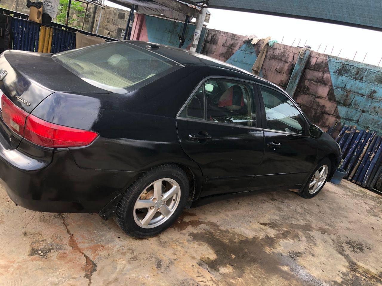 A picture of Honda accord 2005