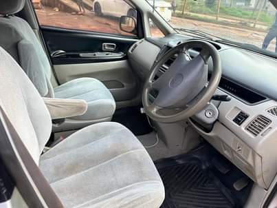 toyota nadia