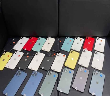 A picture of I PHONE NA PUNGUZO LA AJABU