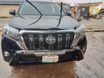 A picture of Toyota prado