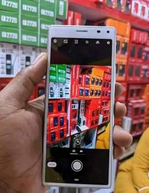 A picture of Sony experia 8