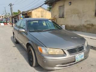 A picture of Camry drop light working perfectly with no issues Engine ac