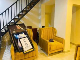 A picture of House items