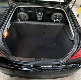 A picture of URGENT BUYERS ONLY CALL mr Anthony 09063948959 CLEAN 2004 Mercedes