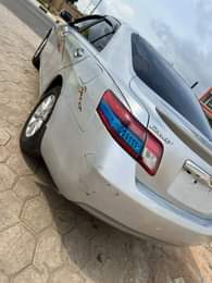 A picture of Toyota Camry muscle XLE full Upton Keyless entry complete pure