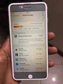 A picture of Iphone 8 Plus