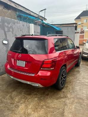 A picture of KinzzyAuto s LTD 08109018982 17 000 000 Refer and earn