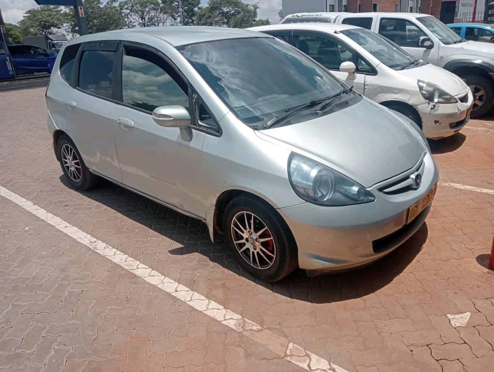 cars under 4000