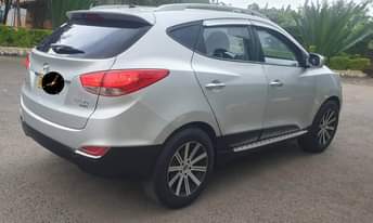 A picture of Car