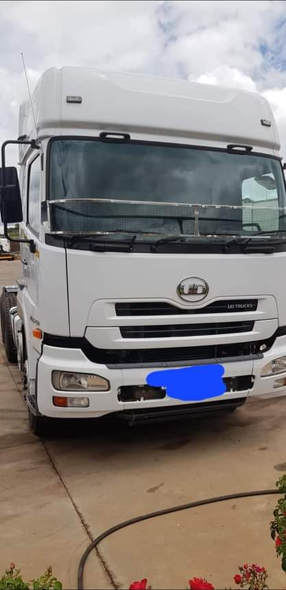 Trucks, T.