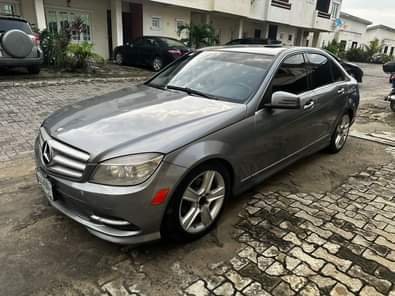 A picture of Super Excellent Mercedes Benz C300 2010 TOKS STANDARD PREOWNED Leather