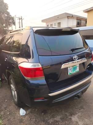 A picture of 2012 Toyota Highlander