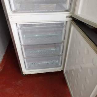 classifieds/fridges