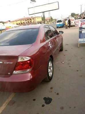A picture of 05 06 model Camry Engine ok Gear very smooth Interior
