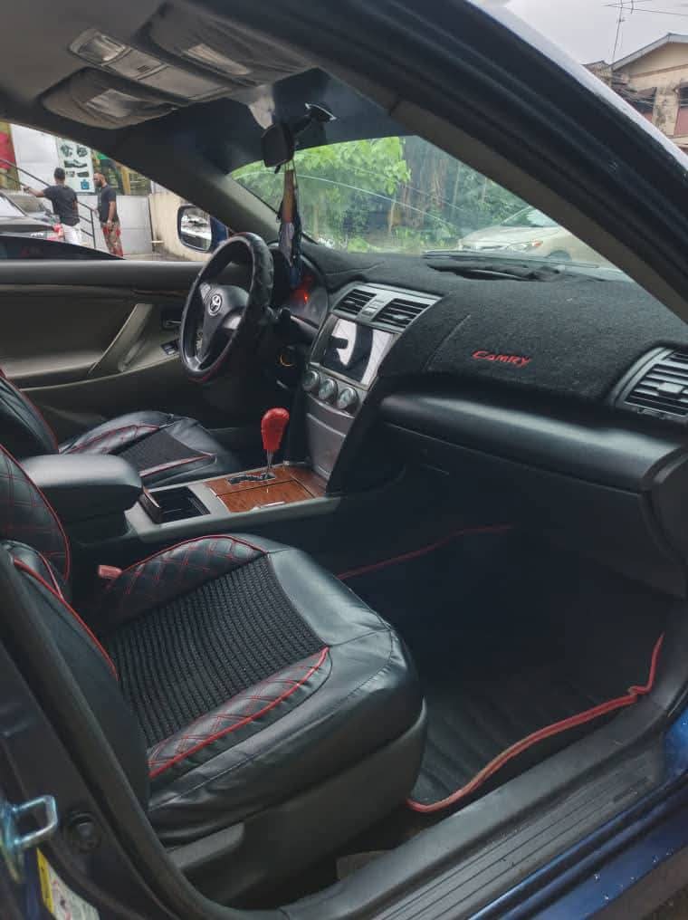 A picture of 09 Toyota Camry