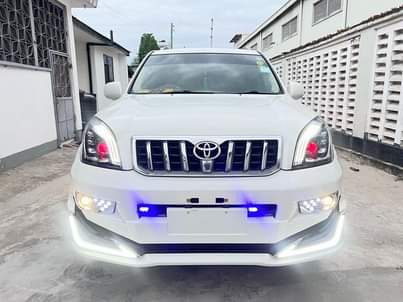 A picture of TOYOTA LANDCRUISER PRADO
