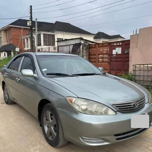A picture of Tokunbo standard 2006 Toyota Camry