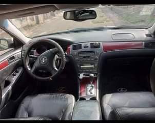 A picture of 2005 Lexus Es330 Formica