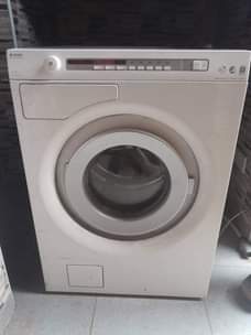 A picture of Wash and dry machine on quick sell