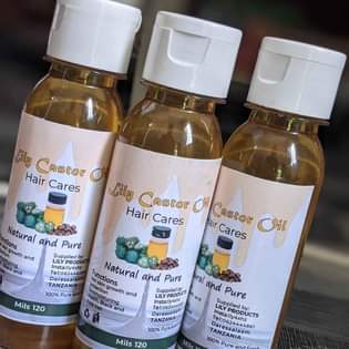 A picture of Lily castor oil mafuta Bora na asili ya nywele