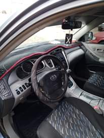 A picture of Toyota Highlander 05