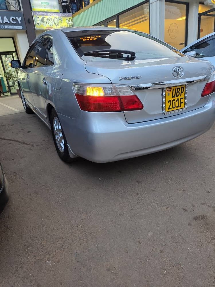 A picture of Toyota premio 1.8cc 2010