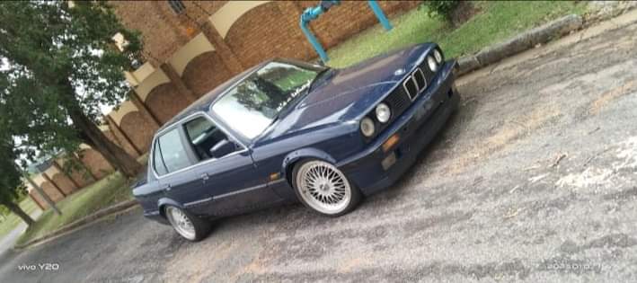 bmw e30