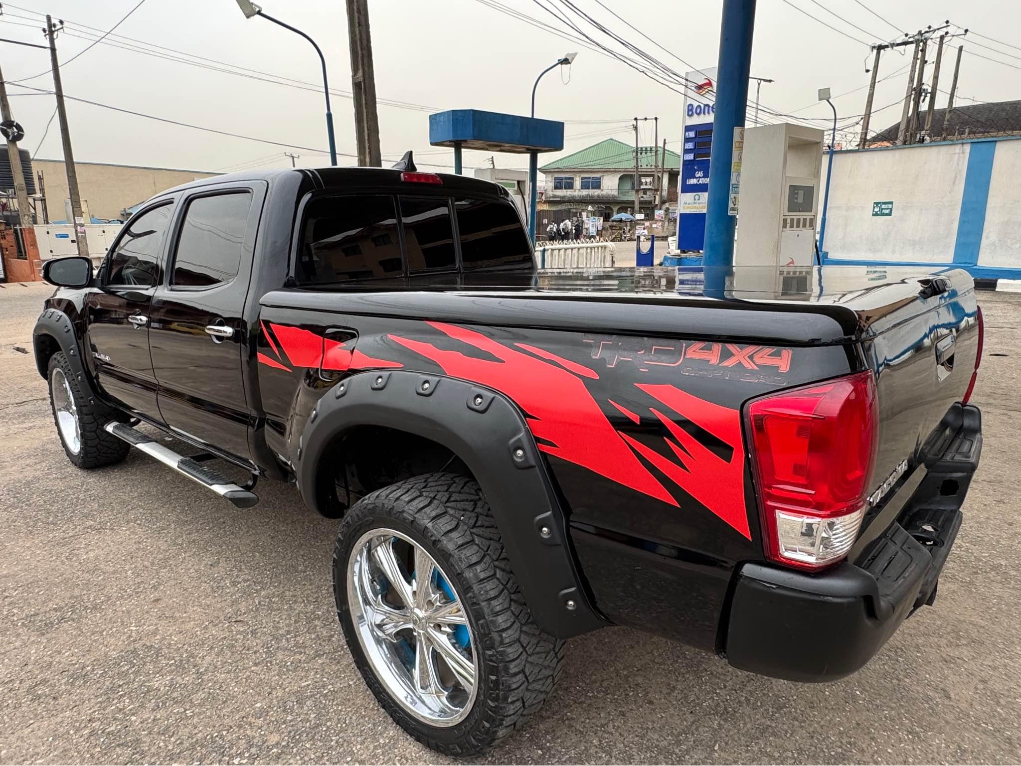 A picture of 2010 Toyota Tacoma upgraded to 2016 08039538695