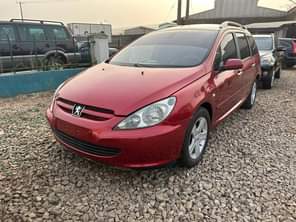 A picture of Clean used peugeaot 307 sw manual drive wagon with duty