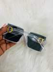 A picture of sunglasses