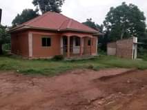A picture of Buwambo kasangati house on quick sale