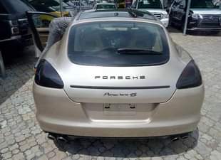 A picture of Porsche Panamera Turbo S 2012