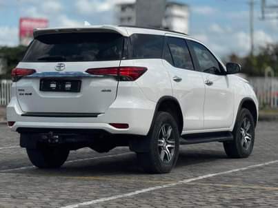 A picture of Toyota Fortuner