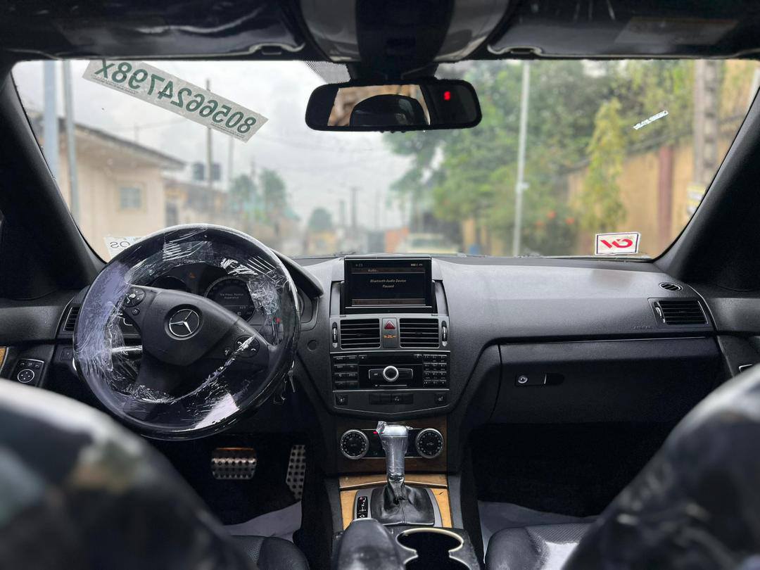 A picture of 2011 Mercedes Benz c class